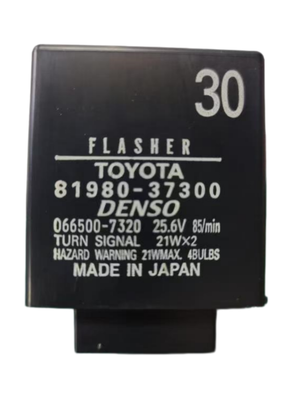 Hino Truck Parts 81980-37300 90987-04007 81980-37200 066500-7320 Flasher; HINO 300 DYNA Truck/TOYOTA için dönüş sinyali kullanımı