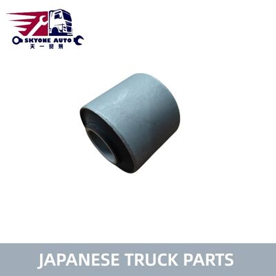 Japon kamyon parçaları 1517790670 1-51779067-0 ISUZU EXR50 Kamyon ISUZU TRUCK PARTS için Stabilizer Bar Bushing