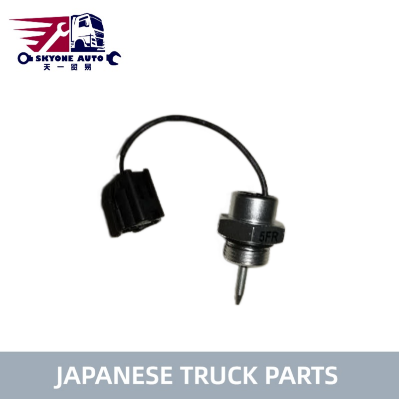 Japon kamyon parçaları HINO 700 E13C Kamyon Hino Motor Parçaları için Petrol Basınç Sensörü 15662-E0010