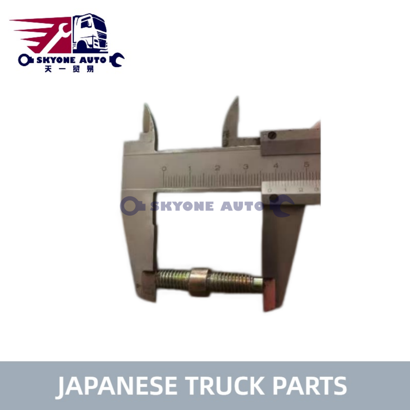 Japon kamyon parçaları Yağ Karteri Saplaması 8-97190392-0 8971903920 ISUZU NPR75 4HK1-T Kamyon ISUZU KAMYON PARÇALARI